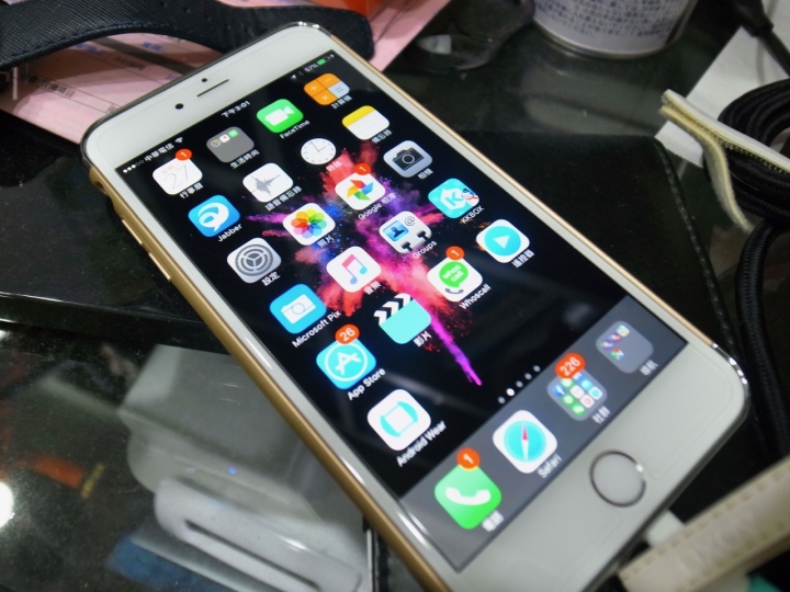 iPhone 6 Plus自行更換電池然後悲劇了...