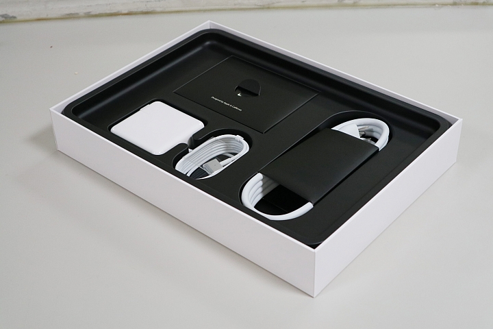 就是比較晚買 [開箱] MacBook Pro