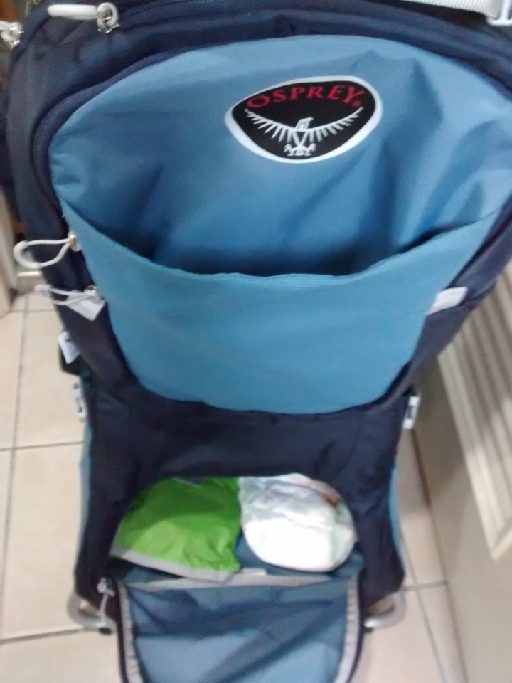 Osprey Poco AG plus vs. Deuter Comfort 3 嬰幼兒背架 (moto g 照片效果傷眼, 慎入)