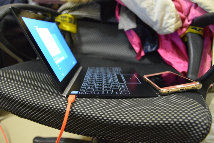 開箱YogaBook跟抱怨一下