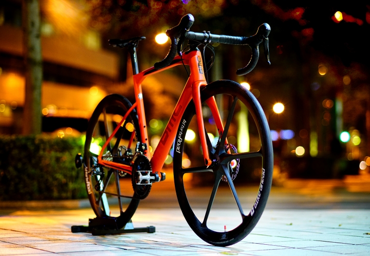 BMC RM02 ＋ BIKE AHEAD碳纖維碟煞刀輪