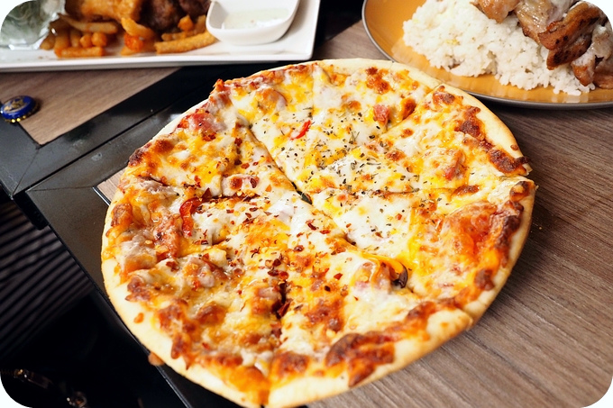 【宜蘭美食】歡聚小酌時刻別錯過這間餐點美味的個性小酒館。 Darwin Bistro，達爾文餐酒館！