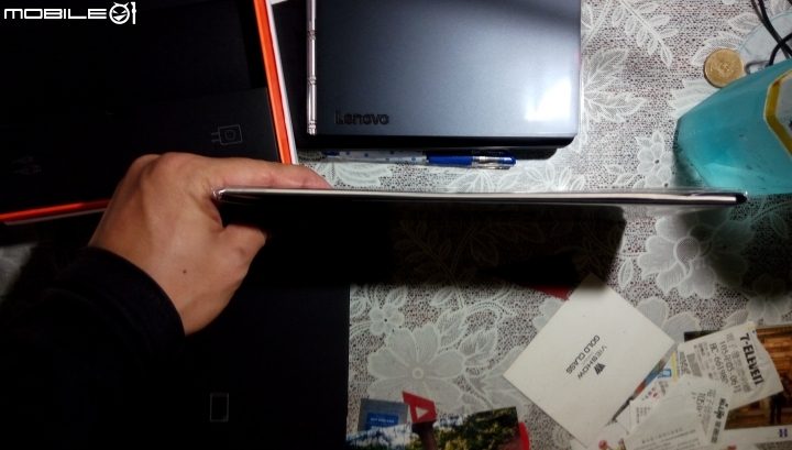Lenovo YOGA BOOK for Windows10 到手