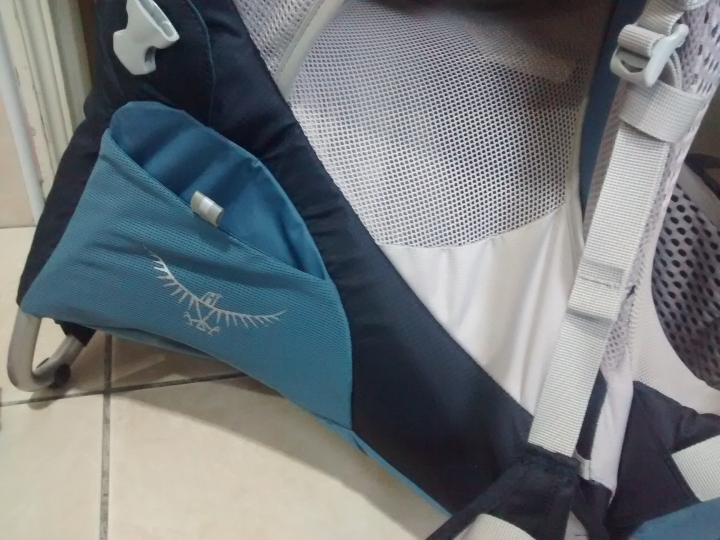 Osprey Poco AG plus vs. Deuter Comfort 3 嬰幼兒背架 (moto g 照片效果傷眼, 慎入)