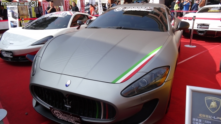 南台車展拍馬莎拉蒂及法拉利