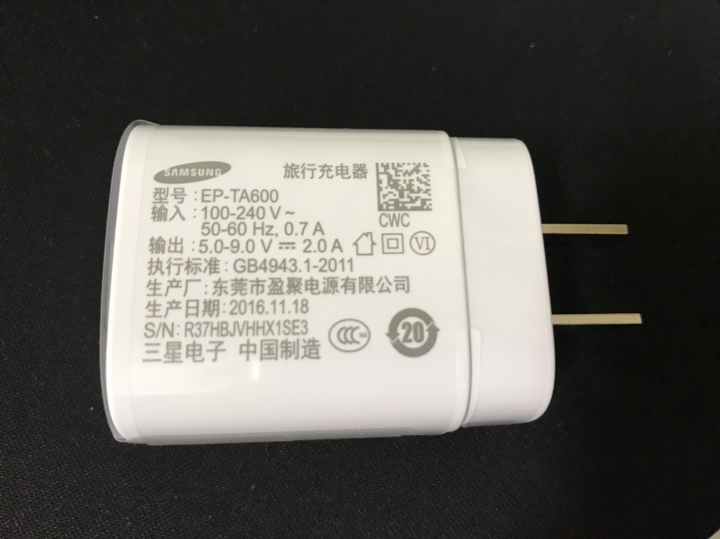 『開箱+求救』SAMSUNG Galaxy C9 Pro SM-C9000 沒有PLAY商店