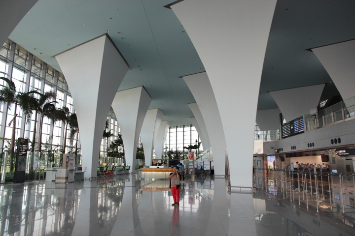 台 灣 米 倉 田 中 之 旅 ( 下 ) 騎 遊 八 堡 圳