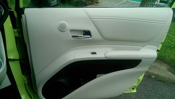 【新世代休旅 TOYOTA SIENTA】試駕會心得分享