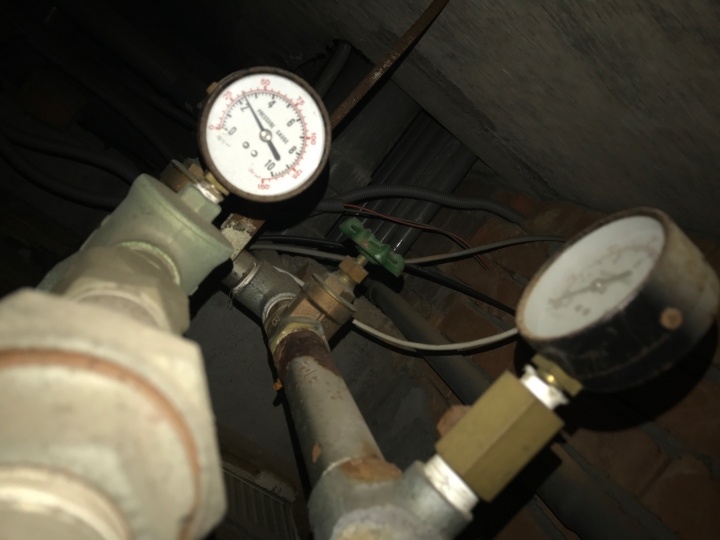 熱水器時好時壞不清楚是不是水壓的問題有沒有水電高手能幫忙看一下呢?