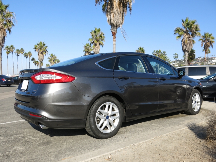 2016 Ford Mondeo ( 美國版 Fusion SE ) 二手開箱