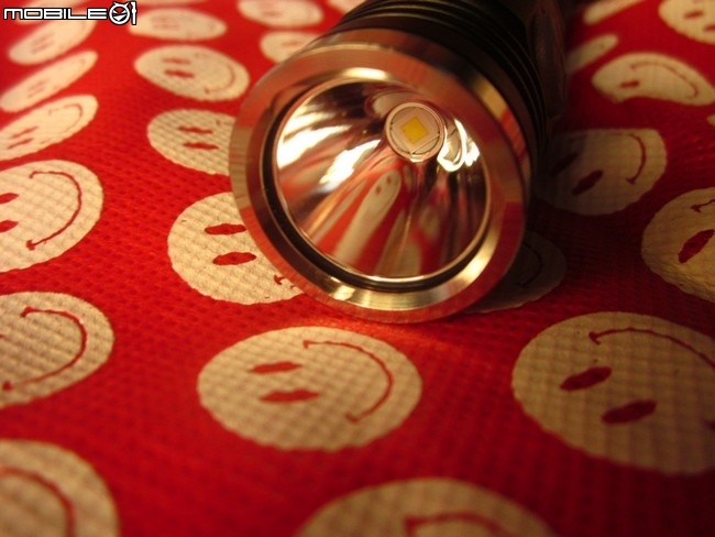 SKILHUNT DS21 HI  親民18650 EDC