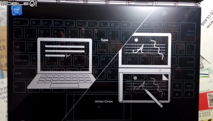 Lenovo YOGA BOOK for Windows10 到手