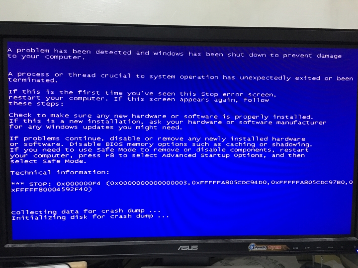 請問有高手能幫我看看這是什麼問題嗎??求救