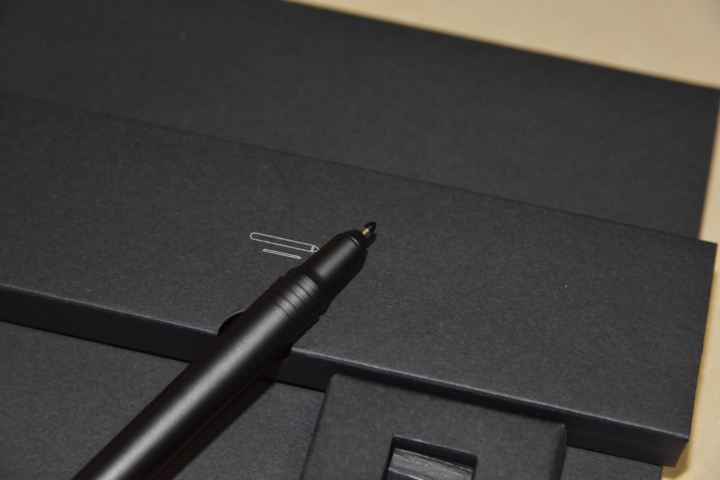 開箱YogaBook跟抱怨一下