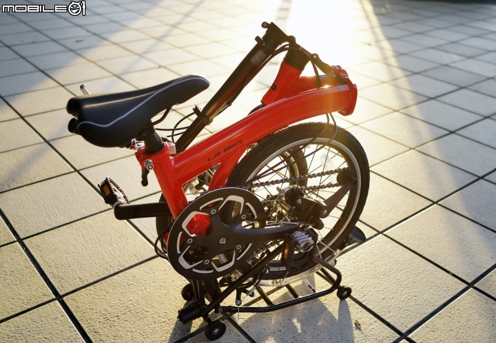 LA BICI 縱向折疊車，通勤/運動的好選擇