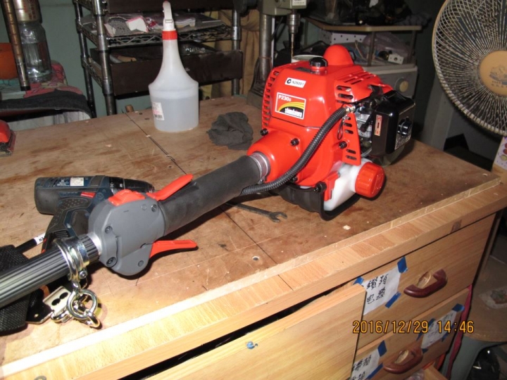 日本製造 SHINDAIWA 新大和 12英吋 44目 0.043 1.1mm 長柄鏈鋸 長臂鏈鋸 延長桿鏈鋸 高枝鏈鋸 - P230S - 開箱