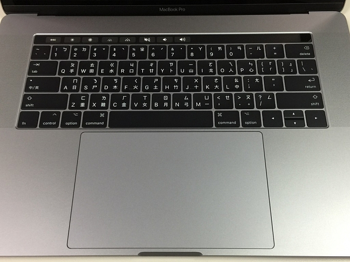 [開箱] MacBook Pro 15" 2016 基本款升級512GB