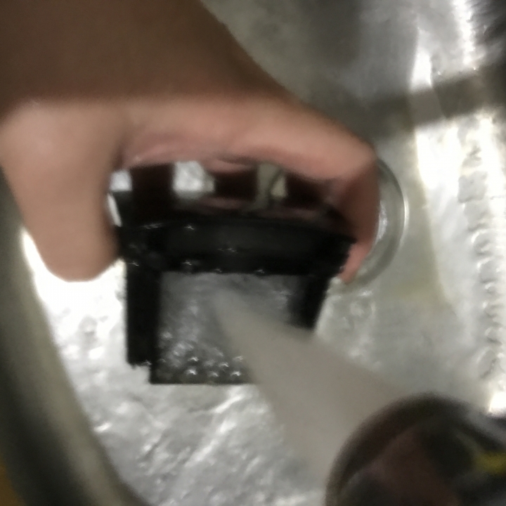不只是香灰的除塵螨機開箱，還有一堆毛！