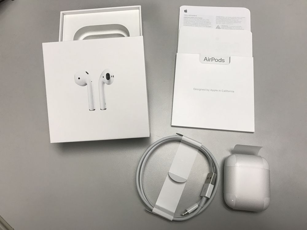 Apple AirPods 無線藍牙耳機開箱與心得