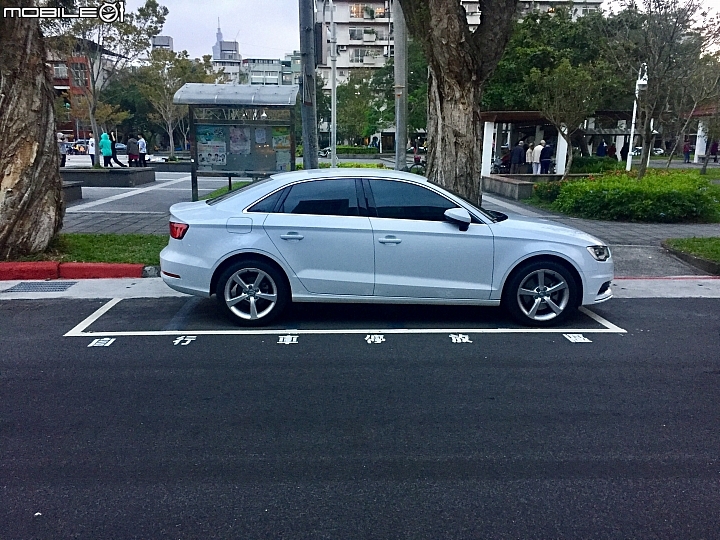 自行車停放區
