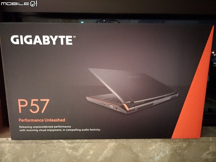 大畫面17吋GTX1060技嘉P57W v6資訊月入手開箱分享