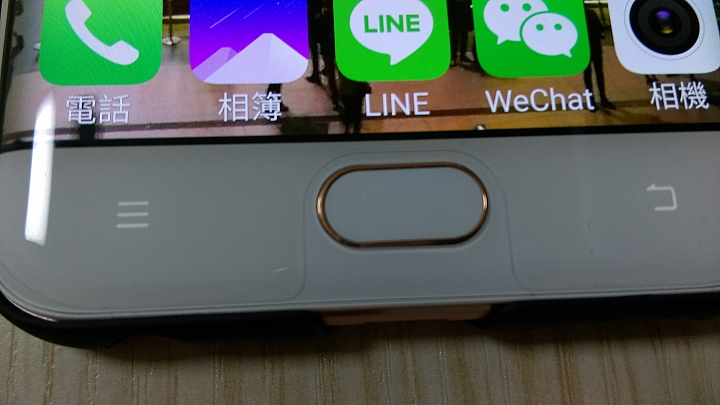 VIVO Xplay6 旗艦新品開箱