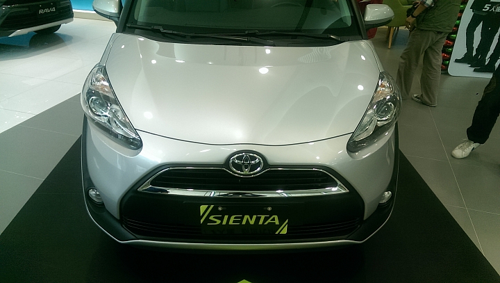【新世代休旅 TOYOTA SIENTA】試駕會心得分享