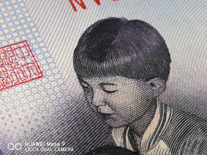 微距蓋大樓！HUAWEI Mate 9 入手不玩徠卡黑白與濃郁彩色，而是玩玩「微距」拍攝.....