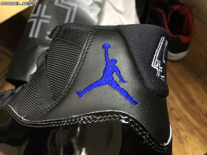 Air Jordan 11 Space Jam簡易開箱