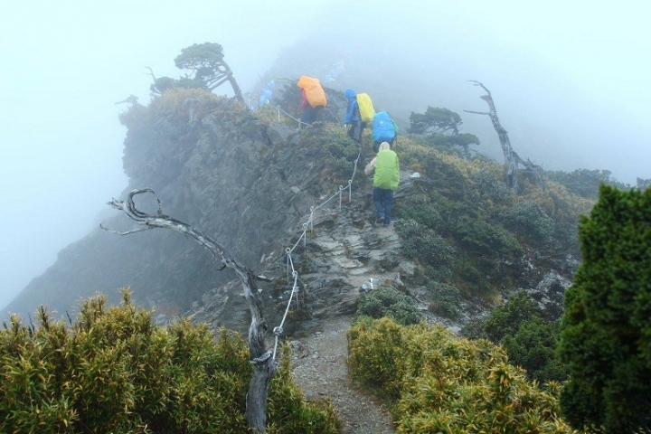 天公作美的南湖大山四日行程