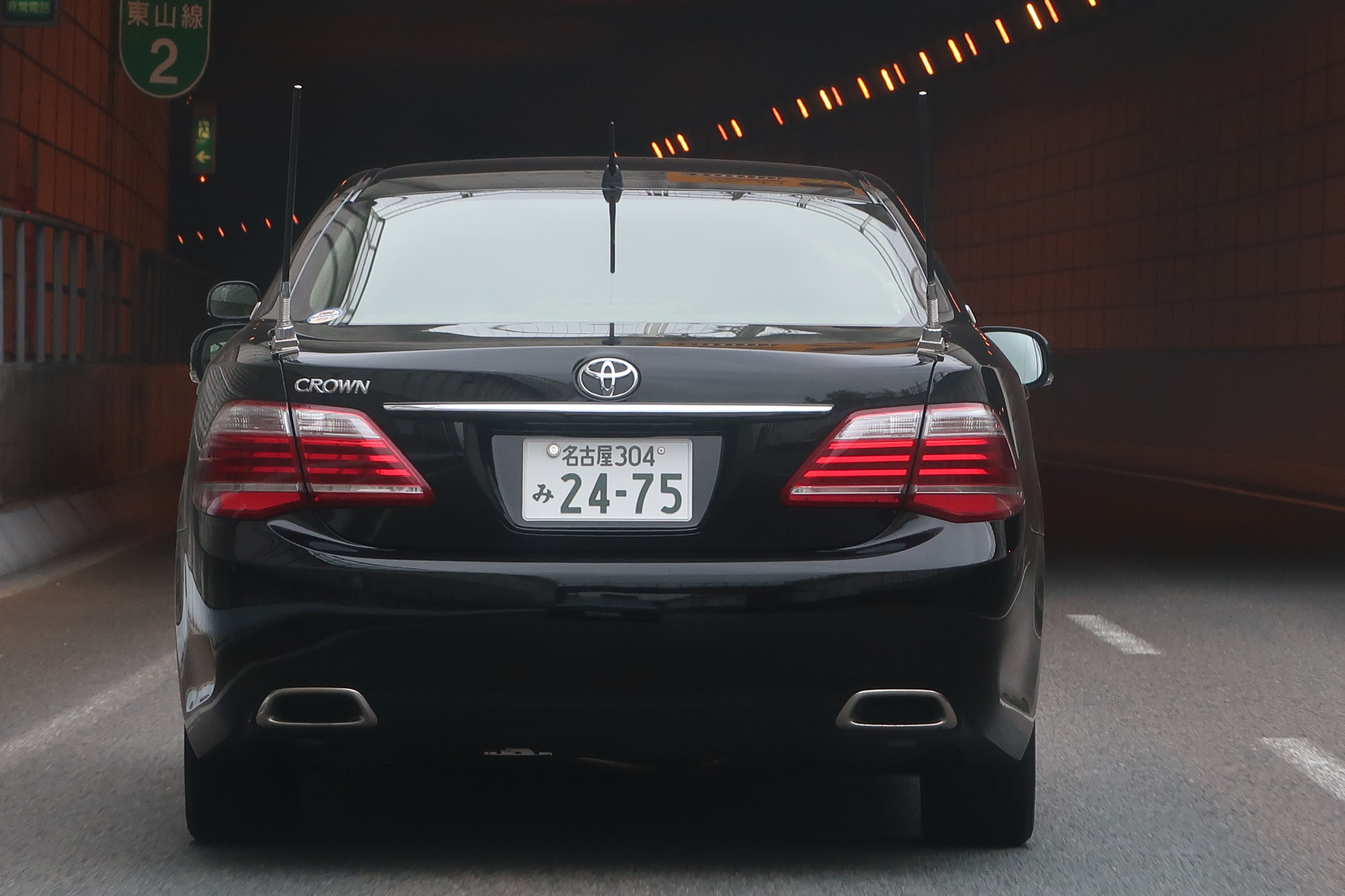 日本行隨意分享抓到偵防車、機器人、台灣還沒賣的新車