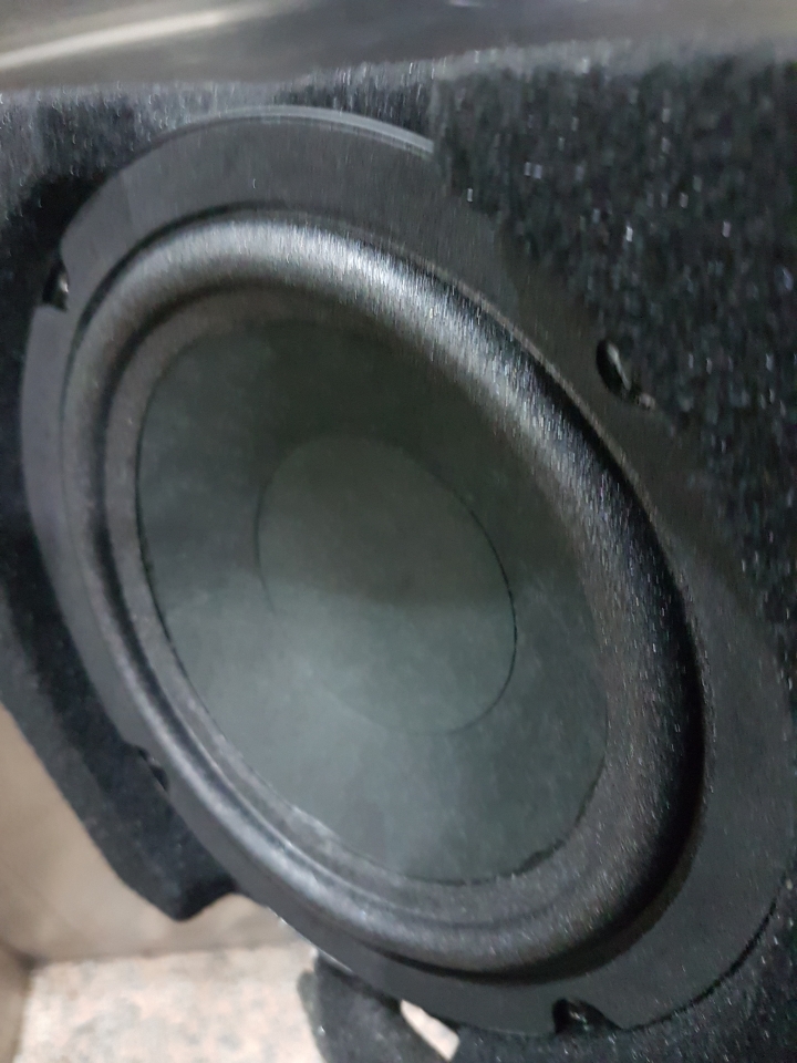 [分享]M7 喇叭維修