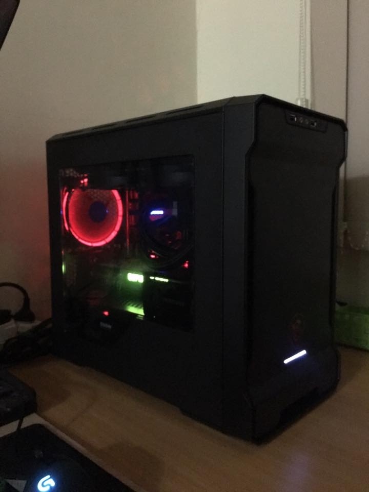 有光的電腦（自組ITX欣賞）