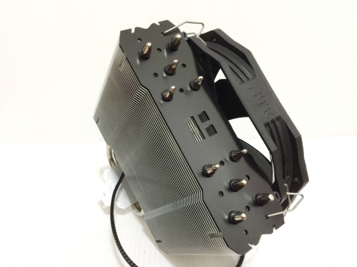 中型塔扇新選擇 靜音也有好效果Thermalright TRUE Spirit 140 DIRECT 散熱器