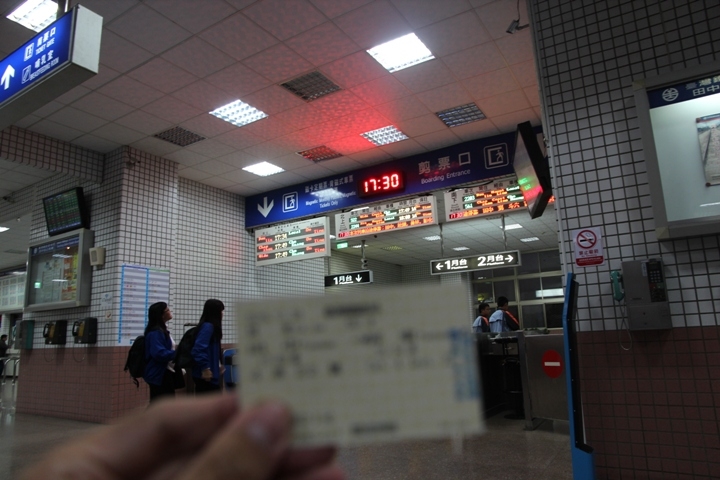 台 灣 米 倉 田 中 之 旅 ( 下 ) 騎 遊 八 堡 圳