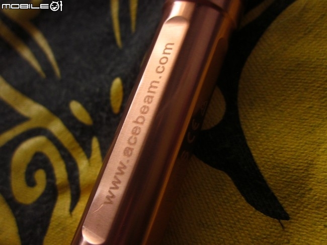 ACEBEAM  PT10  2aaa 銅製玫瑰金筆筒