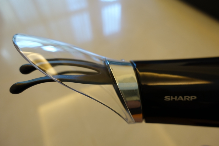 (體驗心得) 全新感受的吹髮體驗 - SHARP自動除菌離子吹風機