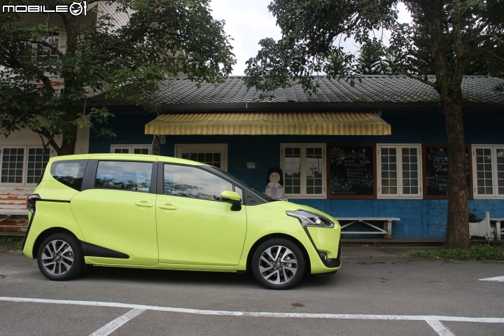 新世代休旅空間王~TOYOTA ALL NEW SIENTA試駕活動心得分享