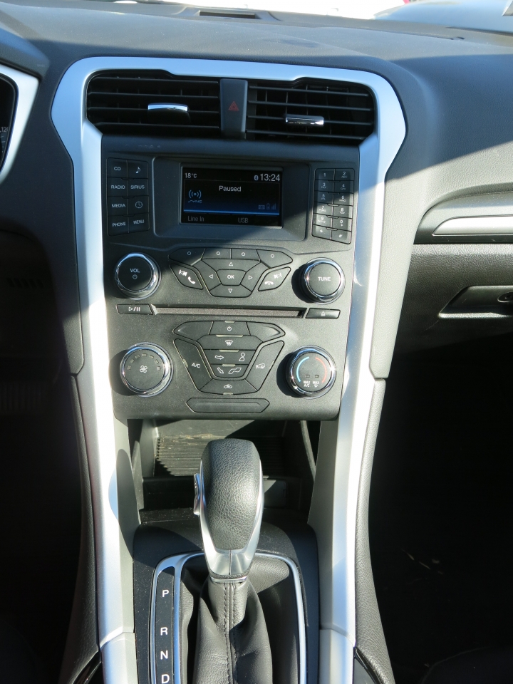 2016 Ford Mondeo ( 美國版 Fusion SE ) 二手開箱