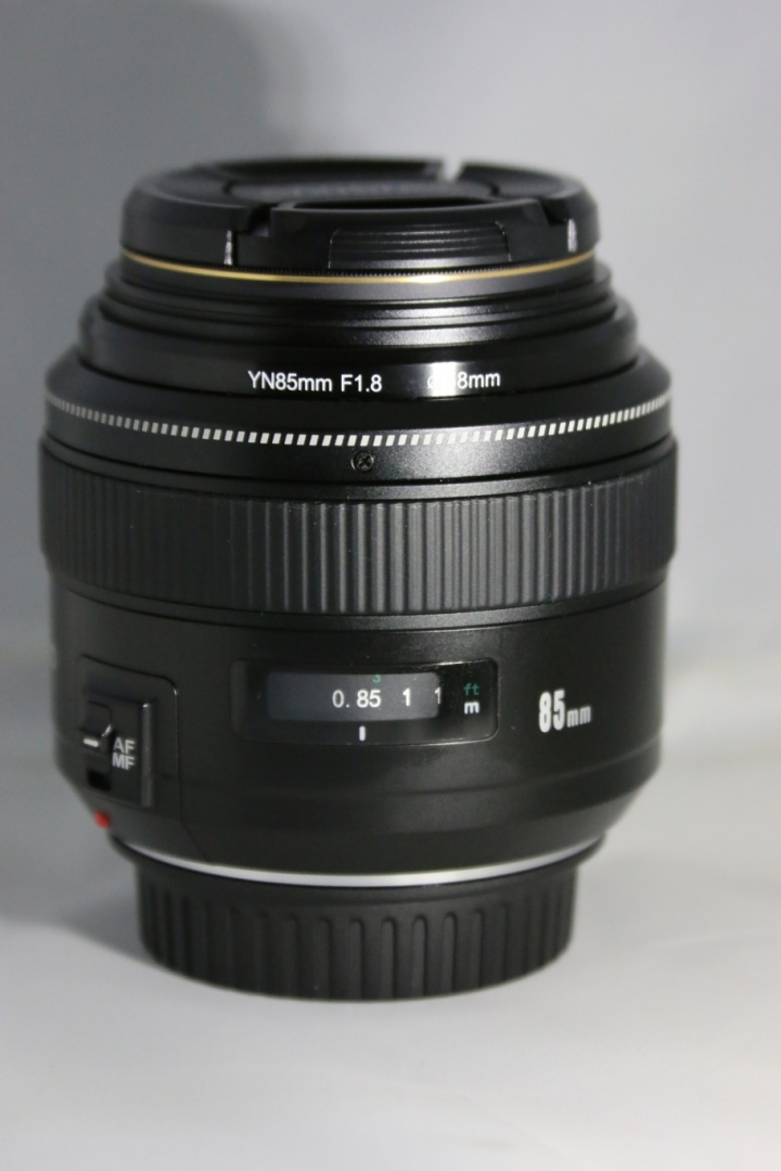 永諾YONGNUO最新山寨(?)力作-YN85mm f1.8 鏡頭開箱