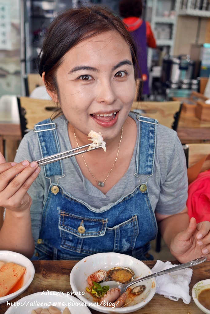[濟州島] 鮑魚滿滿一大鍋的기억나는집（記住我家）海鮮鍋,讓人滿足的美味！！