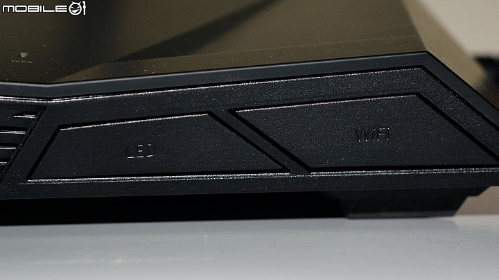ASUS RT-AC88U 不專業開箱及使用心得