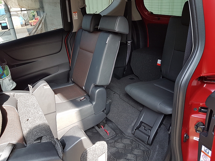 SIENTA大紅開箱文