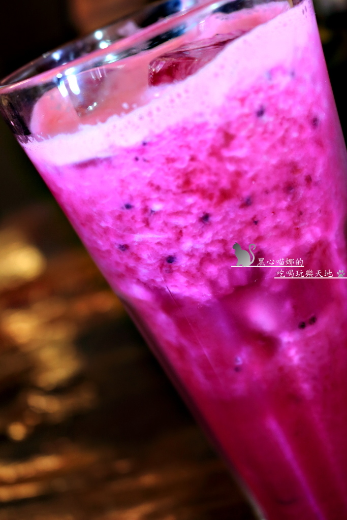 (合作)【高雄 旗山】旗山老街碧蓮餐館沙威瑪/酥皮濃湯/雙色泡菜丼飯…平價又吃得飽的老街懷舊餐館，美味料理讓我們吃得好滿足❤