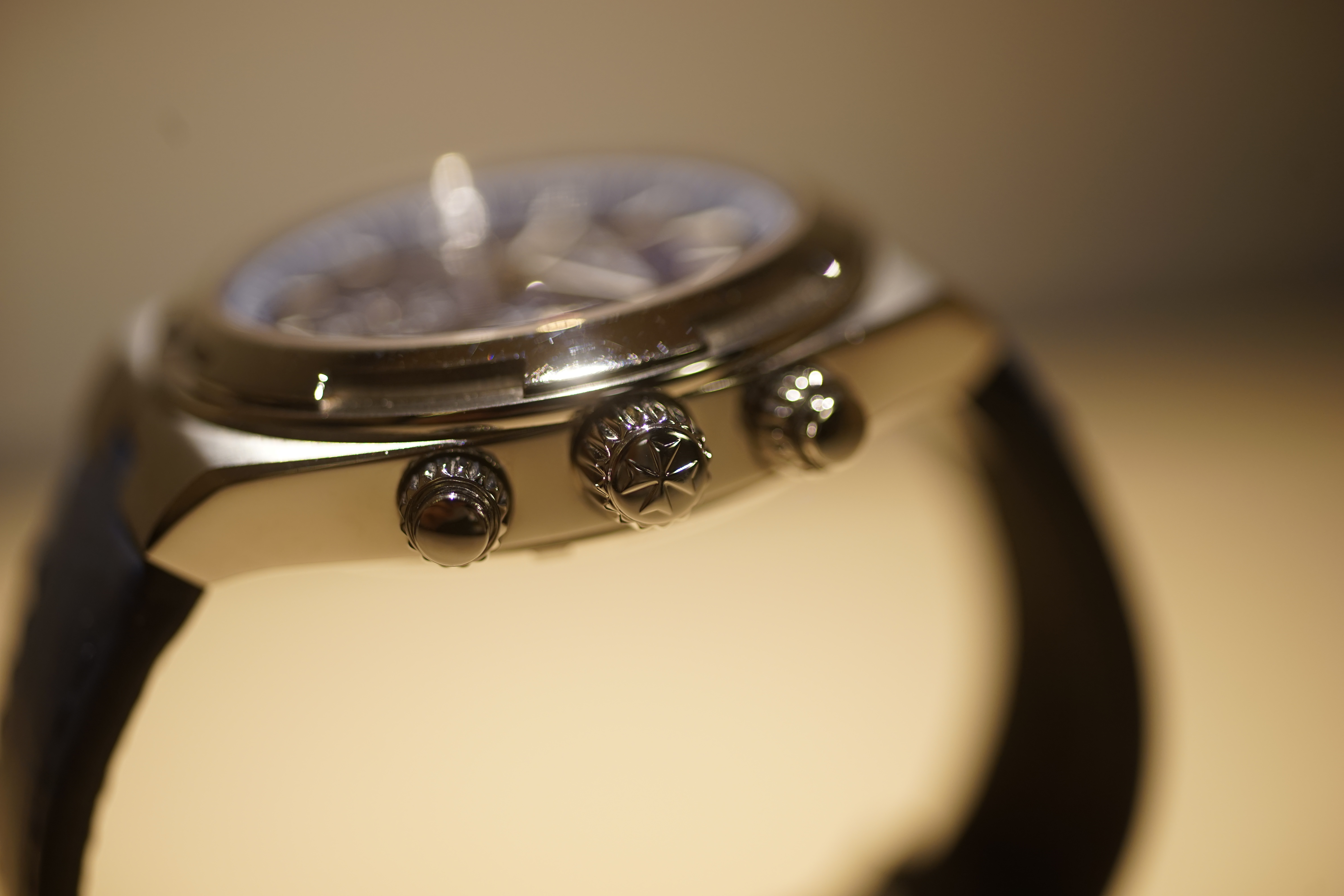 【開箱】三個願望一次滿足：江詩丹頓Vacheron Contantin縱橫四海 Overseas計時碼錶