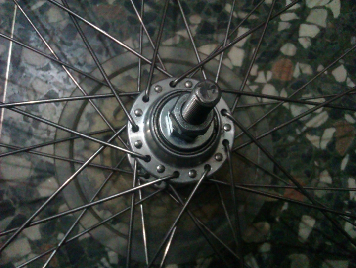 [DIY]鎖牙散珠後花鼓改「3培林」，這樣軸心能更耐重嘛？