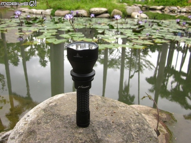 NIWALKER  VT10 (18650x2) 月牙戟變身型遠射筒