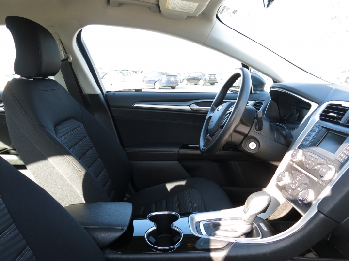 2016 Ford Mondeo ( 美國版 Fusion SE ) 二手開箱