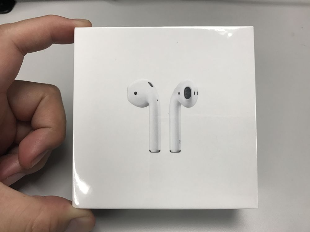 Apple AirPods 無線藍牙耳機開箱與心得