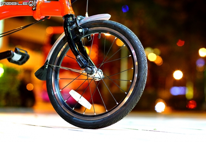 LA BICI 縱向折疊車，通勤/運動的好選擇